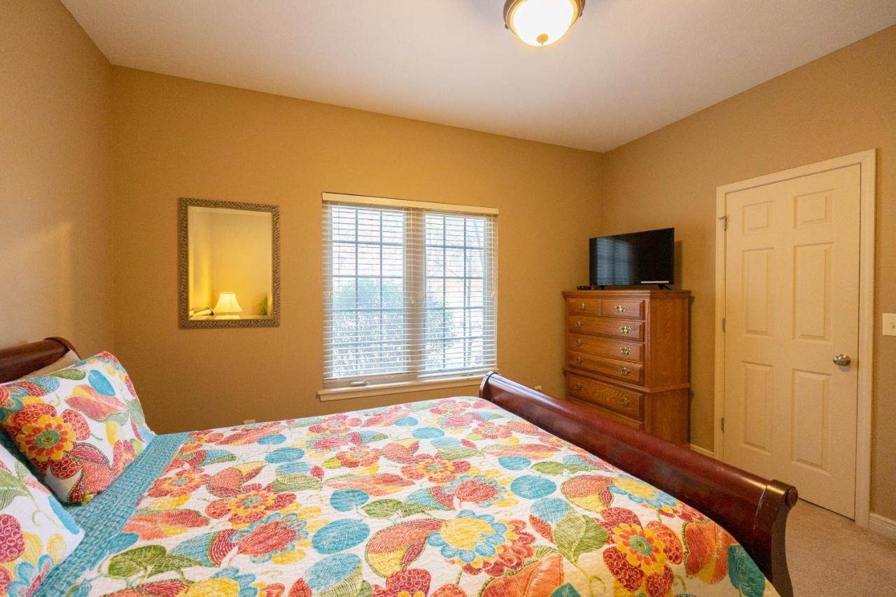 4Br Walk-In - Foosball Table - Hot Tub - Fire Pit - Free Tickets Included - Dv166 Branson Luaran gambar