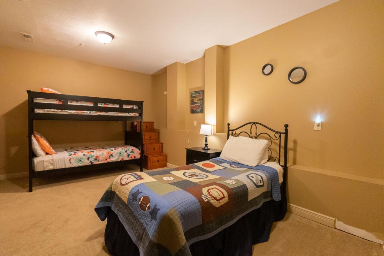 4Br Walk-In - Foosball Table - Hot Tub - Fire Pit - Free Tickets Included - Dv166 Branson Luaran gambar