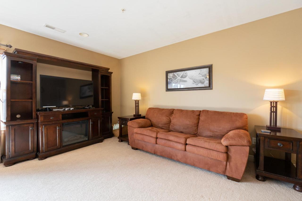 4Br Walk-In - Foosball Table - Hot Tub - Fire Pit - Free Tickets Included - Dv166 Branson Luaran gambar