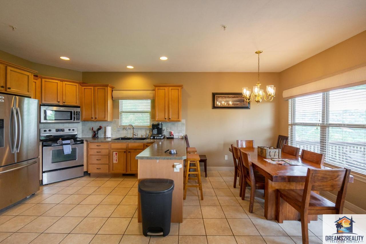 4Br Walk-In - Foosball Table - Hot Tub - Fire Pit - Free Tickets Included - Dv166 Branson Luaran gambar
